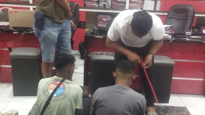 Dua Terduga Perampok Toko Emas di Jember Ditangkap Kurang dari 24 Jam