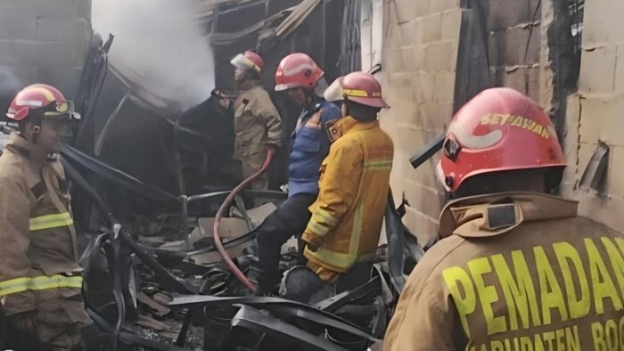 Gudang Onderdil Motor di Tajurhalang Bogor Terbakar, Diduga Akibat Korsleting Listrik