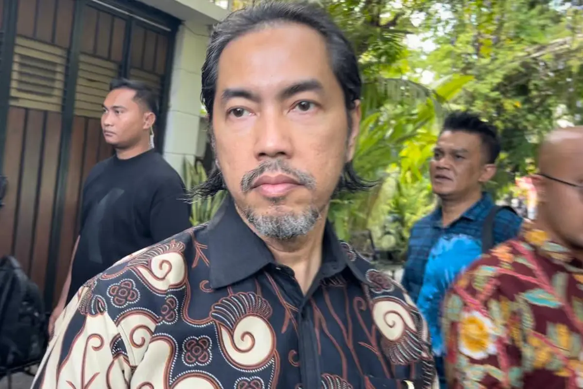 Sunan Kalijaga Temui Jokowi, Bawa Enam Advokat Muda Gabung PSI
