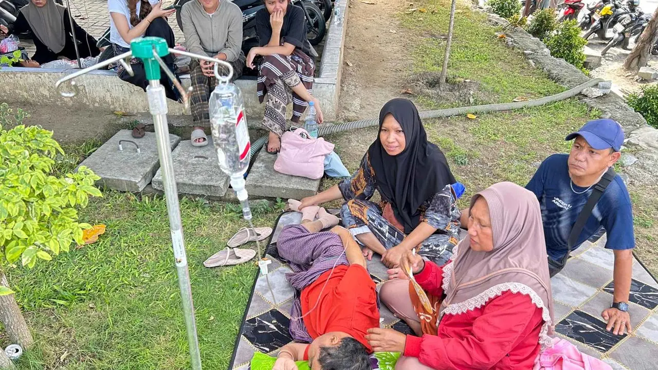 Sulteng Diguncang Gempa M 6,7: Lima Warga Terluka Saat Evakuasi, Infrastruktur di Tiga Wilayah Rusak