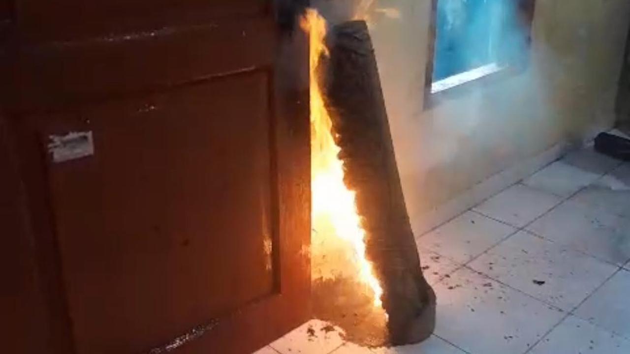 Rumah Warga Sleman Dilanda Rentetan Kebakaran Misterius, Api Muncul di Puluhan Titik